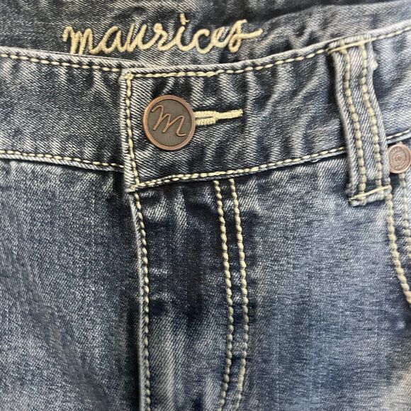 Women’s size 24 short Maurice’s bootcut jeans - Picture 3 of 5